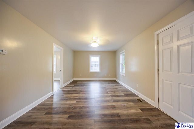 2623 W Willow Drive, Florence, SC 29501
