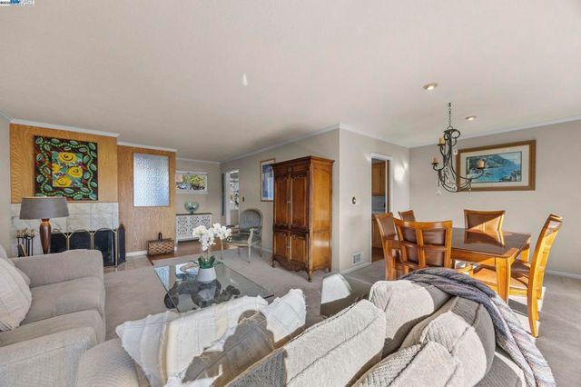 2461 2461 Trenton Dr, San Bruno, CA 94066