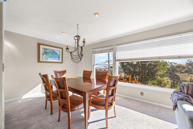 2461 2461 Trenton Dr, San Bruno, CA 94066