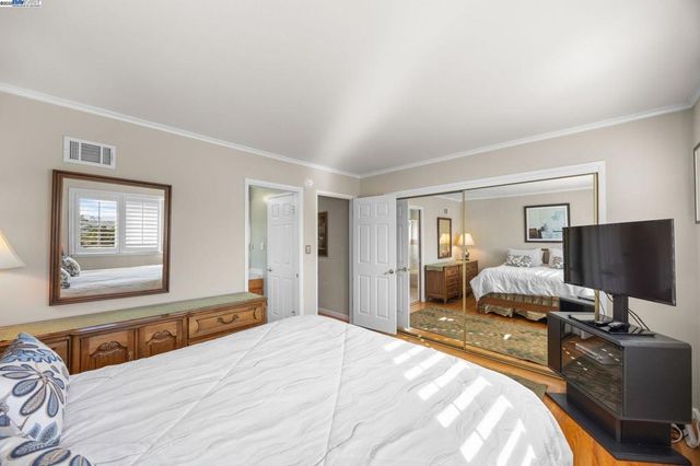 2461 2461 Trenton Dr, San Bruno, CA 94066