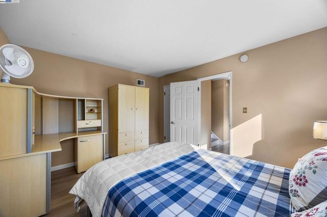 2461 2461 Trenton Dr, San Bruno, CA 94066