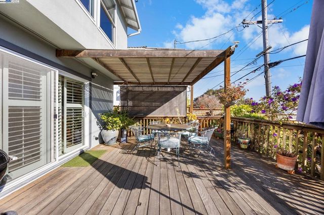 2461 2461 Trenton Dr, San Bruno, CA 94066