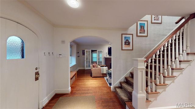 421 West Point Court, University City, MO 63130