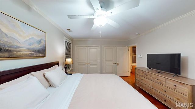 421 West Point Court, University City, MO 63130