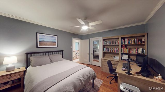 421 West Point Court, University City, MO 63130