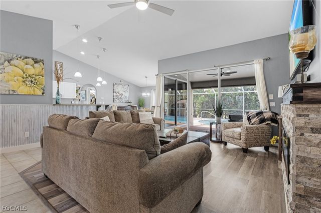 4002 Oasis BLVD, Cape Coral, FL 33914