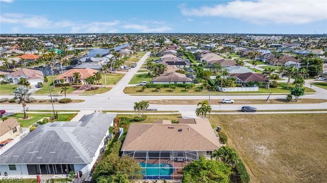 4002 Oasis BLVD, Cape Coral, FL 33914