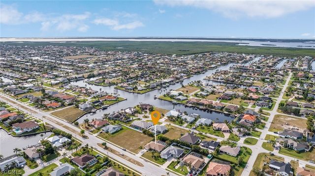 4002 Oasis BLVD, Cape Coral, FL 33914