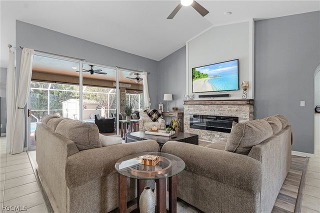 4002 Oasis BLVD, Cape Coral, FL 33914