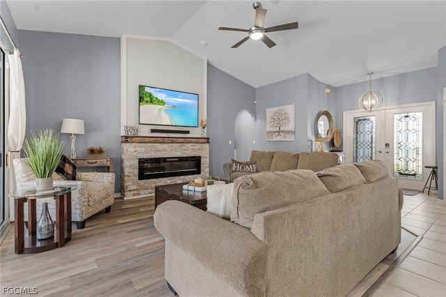 4002 Oasis BLVD, Cape Coral, FL 33914