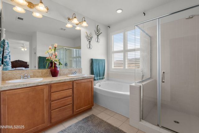 7935 Opal Station Drive, Reno, NV 89506