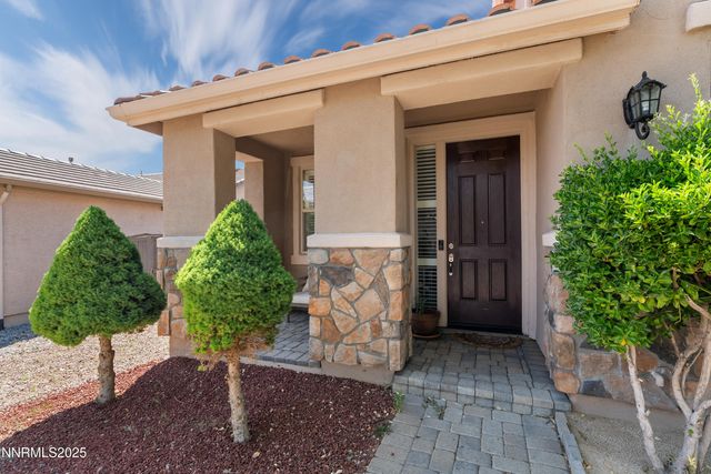 7935 Opal Station Drive, Reno, NV 89506