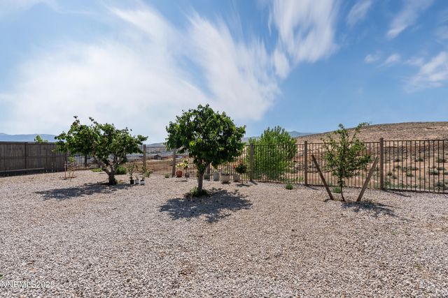 7935 Opal Station Drive, Reno, NV 89506