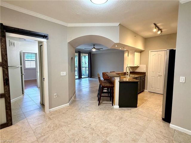 12965 Positano CIR 201, Naples, FL 34105