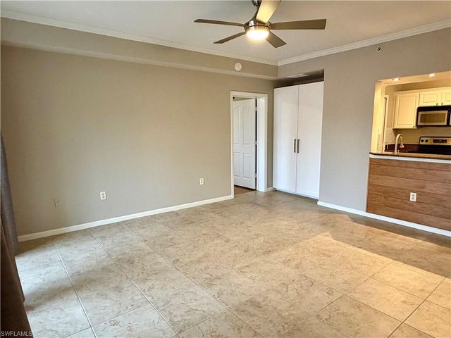 12965 Positano CIR 201, Naples, FL 34105