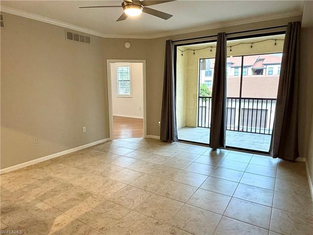 12965 Positano CIR 201, Naples, FL 34105