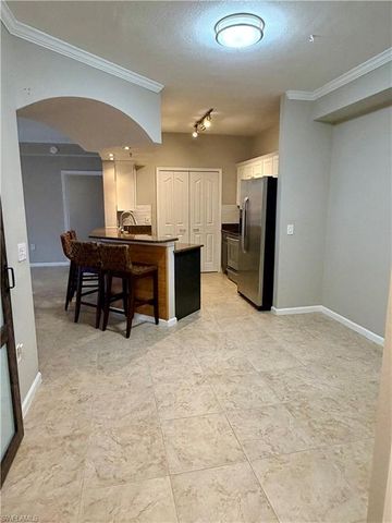 12965 Positano CIR 201, Naples, FL 34105