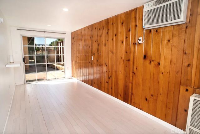 8320 Bardwell Ave., Panorama City, CA 91402