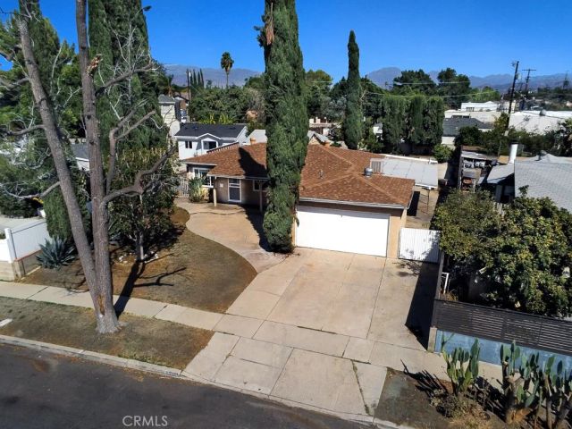 8320 Bardwell Ave., Panorama City, CA 91402