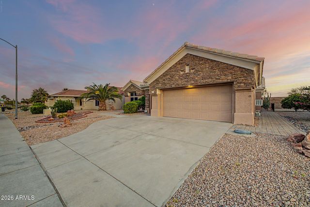 15315 W GUNSIGHT Drive, Sun City West, AZ 85375