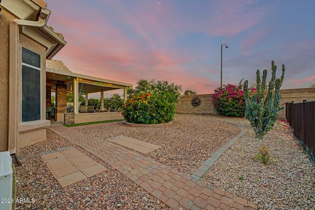 15315 W GUNSIGHT Drive, Sun City West, AZ 85375
