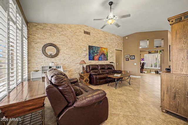 15315 W GUNSIGHT Drive, Sun City West, AZ 85375