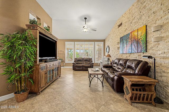 15315 W GUNSIGHT Drive, Sun City West, AZ 85375