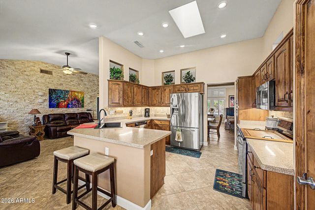 15315 W GUNSIGHT Drive, Sun City West, AZ 85375