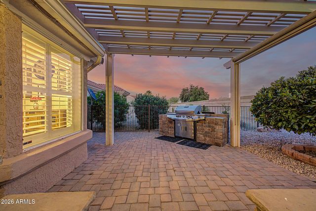 15315 W GUNSIGHT Drive, Sun City West, AZ 85375