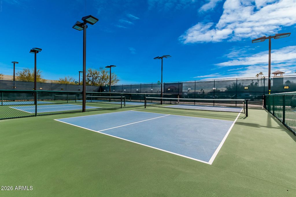 Image 48 of property listing at 15315 W GUNSIGHT Drive, Sun City West, AZ 85375