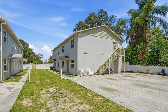7309 N HUTTON PLACE D, Tampa, FL 33604