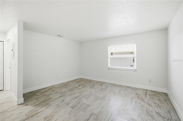 7309 N HUTTON PLACE D, Tampa, FL 33604