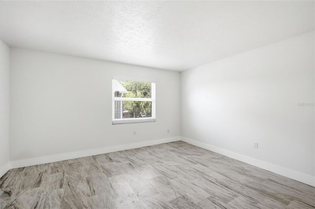 7309 N HUTTON PLACE D, Tampa, FL 33604
