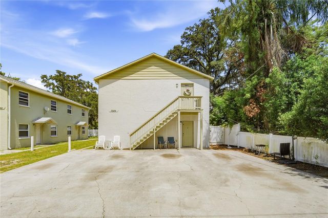 7309 N HUTTON PLACE D, Tampa, FL 33604