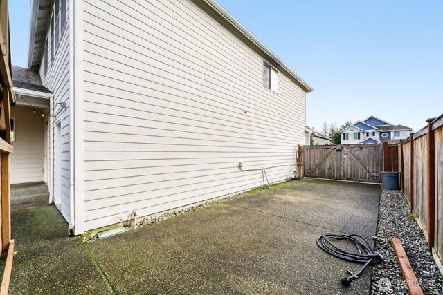 7326 223rd Avenue Ct E, Buckley, WA 98321