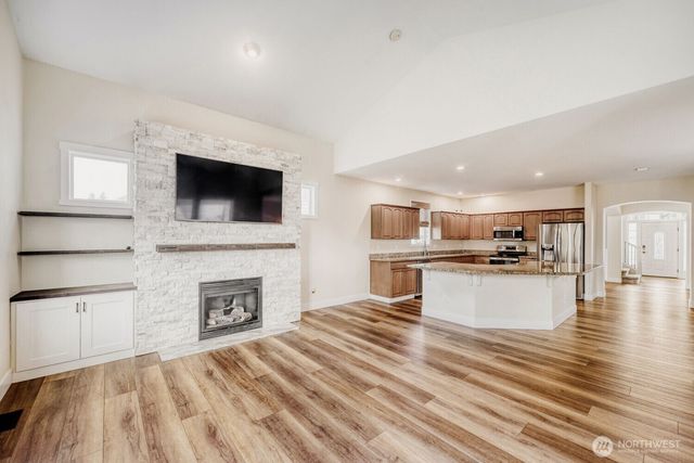 7326 223rd Avenue Ct E, Buckley, WA 98321