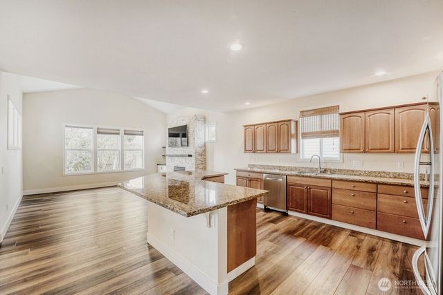 7326 223rd Avenue Ct E, Buckley, WA 98321