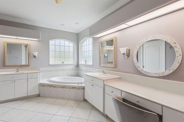 5607 SIR CHURCHILL DRIVE, Leesburg, FL 34748