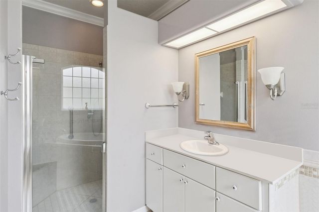 5607 SIR CHURCHILL DRIVE, Leesburg, FL 34748