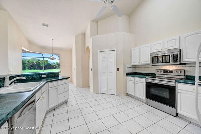 3345 Savannahs Trail, Merritt Island, FL 32953