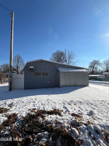 33 Leonard Street, Northumberland, NY 12831