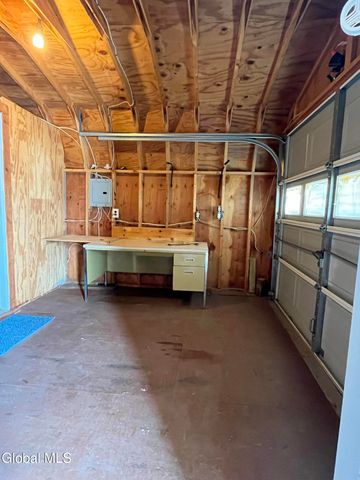 33 Leonard Street, Northumberland, NY 12831