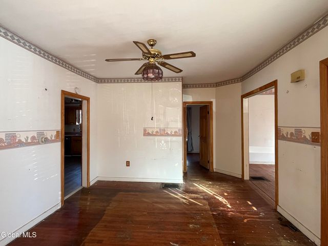 33 Leonard Street, Northumberland, NY 12831