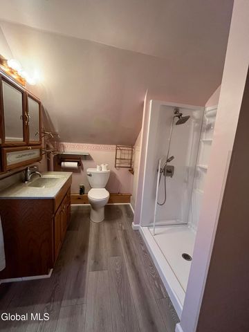 33 Leonard Street, Northumberland, NY 12831