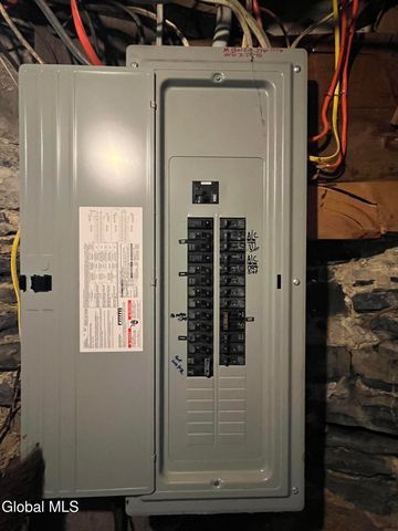 33 Leonard Street, Northumberland, NY 12831