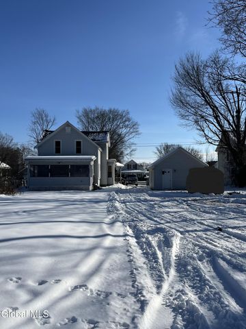 33 Leonard Street, Northumberland, NY 12831