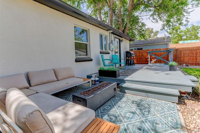150 S Osceola Street, Denver, CO 80219