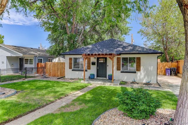 150 S Osceola Street, Denver, CO 80219