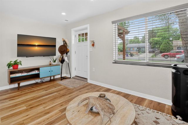 150 S Osceola Street, Denver, CO 80219