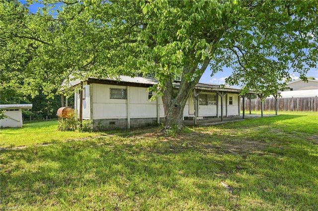 5803 Spainhour Street, Climax, NC 27233